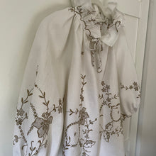 Load image into Gallery viewer, The Ruffle Rosa, Mocha Linen