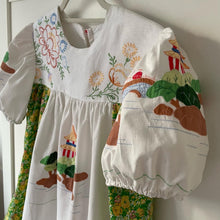 Load image into Gallery viewer, Clara Folk Smock blouse