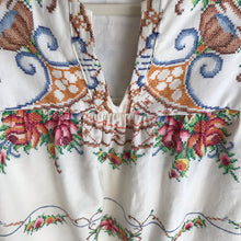 Load image into Gallery viewer, Mithra Folk Smock Blouse, Crochet linen