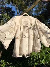 Load image into Gallery viewer, Mithra Smock Blouse, Crochet Crop Circle linen