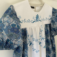 Load image into Gallery viewer, Clara Folk Smock blouse