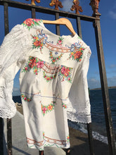 Load image into Gallery viewer, Mithra Folk Smock Blouse, Crochet linen