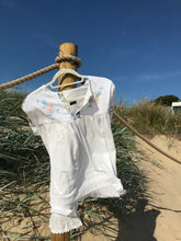 Load image into Gallery viewer, Mithra Folk Smock Blouse, White