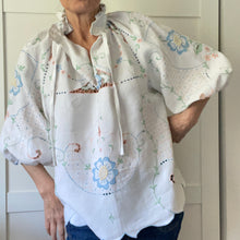 Load image into Gallery viewer, The Vintage Rosa, Madeira Blue