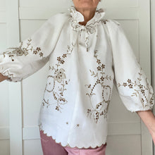 Load image into Gallery viewer, The Ruffle Rosa, Mocha Linen