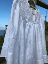 Load image into Gallery viewer, Mithra Folk Smock Blouse, White fine linen