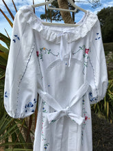 Load image into Gallery viewer, Dress, Vintage cross-stitch &amp; embroidered linen, peasant style dress, balloon sleeves