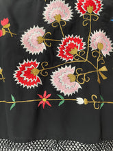 Load image into Gallery viewer, Vintage Embroidered Cami Top
