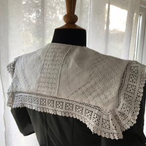 Vintage prairie collar, white embroidered linen, crochet trim