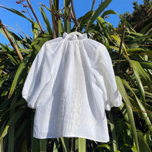 Load image into Gallery viewer, The Ruffle Rosa, Fine Linen Lemon Stitched