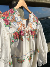 Load image into Gallery viewer, Mithra Folk Smock Blouse, Crochet linen