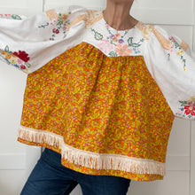 Load image into Gallery viewer, The Frankie, vintage smock blouse, 60s swirl