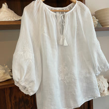 Load image into Gallery viewer, The Vintage Millie Linen Blouse