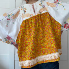 Load image into Gallery viewer, The Frankie, vintage smock blouse, 60s swirl