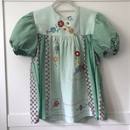 Clara Folk Smock blouse, Green Daisy